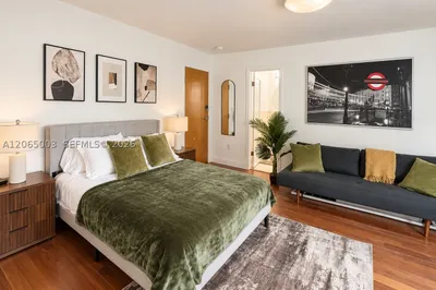 420 15th St #306 1