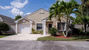 Just Listed | 3 Commanders Drive
