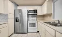 280 E 39th St Photo