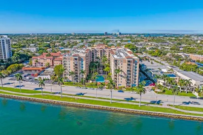 1801 N FLAGLER Drive #930 1