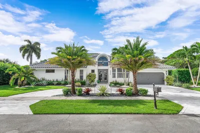 2550 NW 28th Street 1