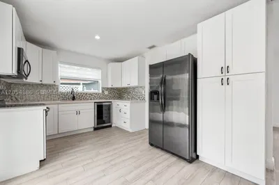 3192 NW 40th Ct 1