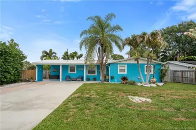 1001 SE 16th Court 1
