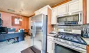 262 E 37th St Photo