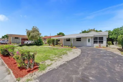 432 NW 2nd Ter 1