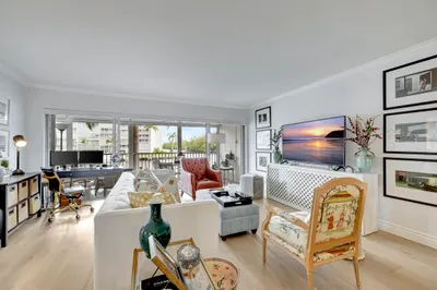 1537 E Hillsboro Boulevard #239 1