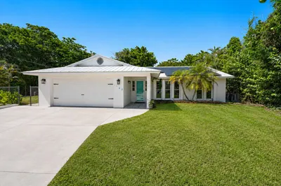 1163 NW 16th Place 1
