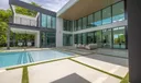 7425 Howard Dr Photo