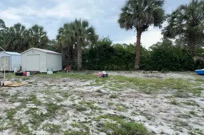 718 Fergusson Lane 1