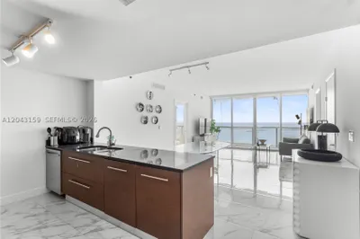 465 Brickell Ave #5505 1
