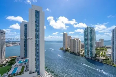 300 S Biscayne Blvd #T-2416 1