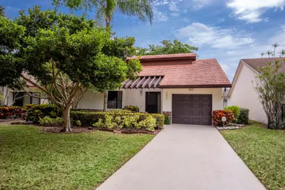 4684 Daylily Court 1