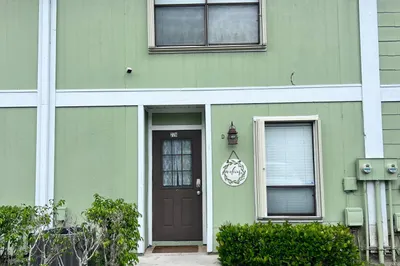 778 HILL Drive #D 1