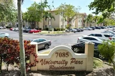 7085 Nova Drive #232 1