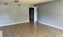 380 E Laurel Dr #4D Photo