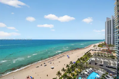 18671 Collins Ave #1401 1
