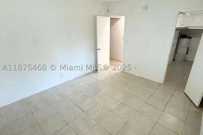 315 NW 32nd St #315 1