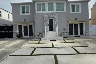 11957 SW 271st Ter 0 1