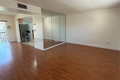 8401 SW 107th Ave #318E 1