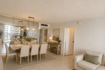 600 Three Islands Blvd #1015 1