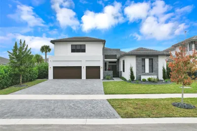 5765 SW 104th Ter 1