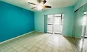 86 Markham E Photo