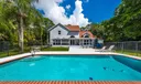 474 Westwood Circle W Photo