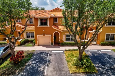 8544 NW 140th Ter #1005 1