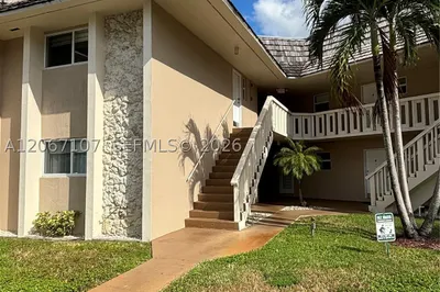 7470 Miami Lakes Dr #B208 1