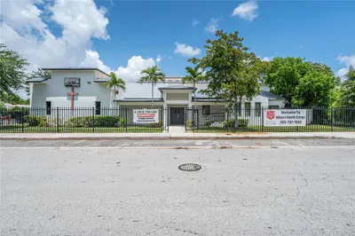361 NW 67th St 1