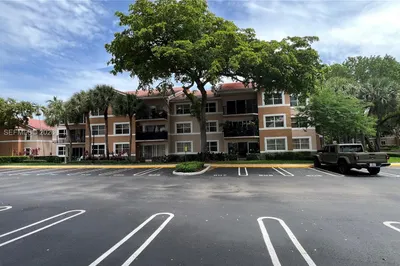 8851 Wiles Rd #108 1