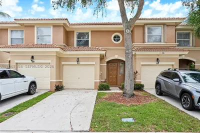112 Wakulla Springs Way 1