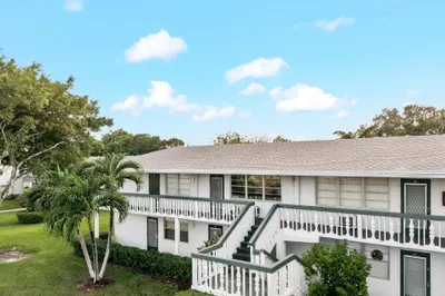 184 Oakridge L #184 1