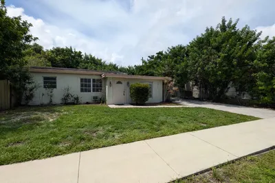 1448 NE 27th Court 1