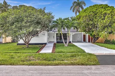 2112 N 14th Terrace 1