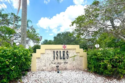 731 Vista Isles Dr #1526 1