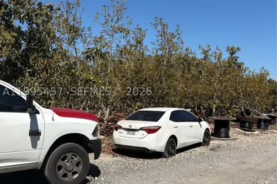 184xx SW 207 1