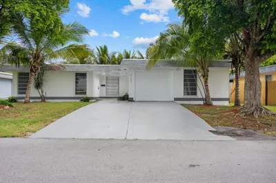 7109 NW 68th Street 1