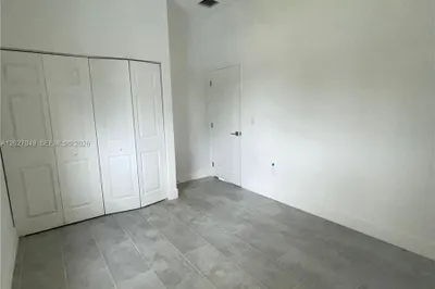 263 NW 58th St 1