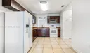 117 E 10th St Photo