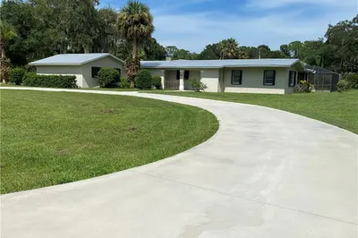 1426 48th Court 1