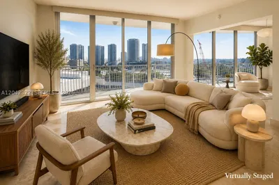 1750 N Bayshore Dr #1814 1