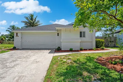 1215 NW 18th Ave 1