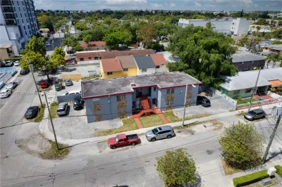 1600 NW 16th Ave 1