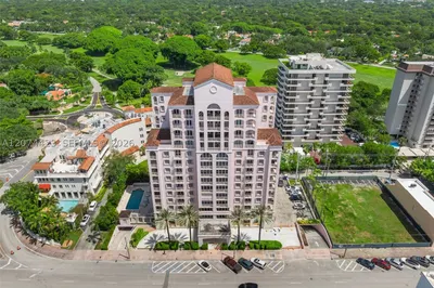 721 Biltmore Way #601 1