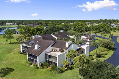 3400 TWIN LAKES Terrace #206 1