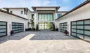88 W Riverside Drive Photo