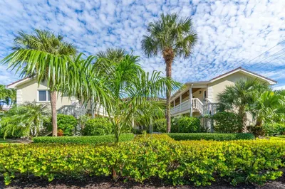 001-1029LangerWay-DelrayBeach-FL-33483-S