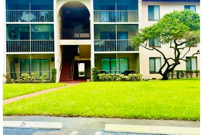 201 Foxtail Drive #H3 1