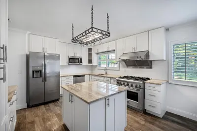 2440 8th Avenue Sw 1